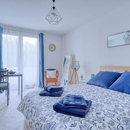 Logement Aaron Courcouronnes Buitenkant foto
